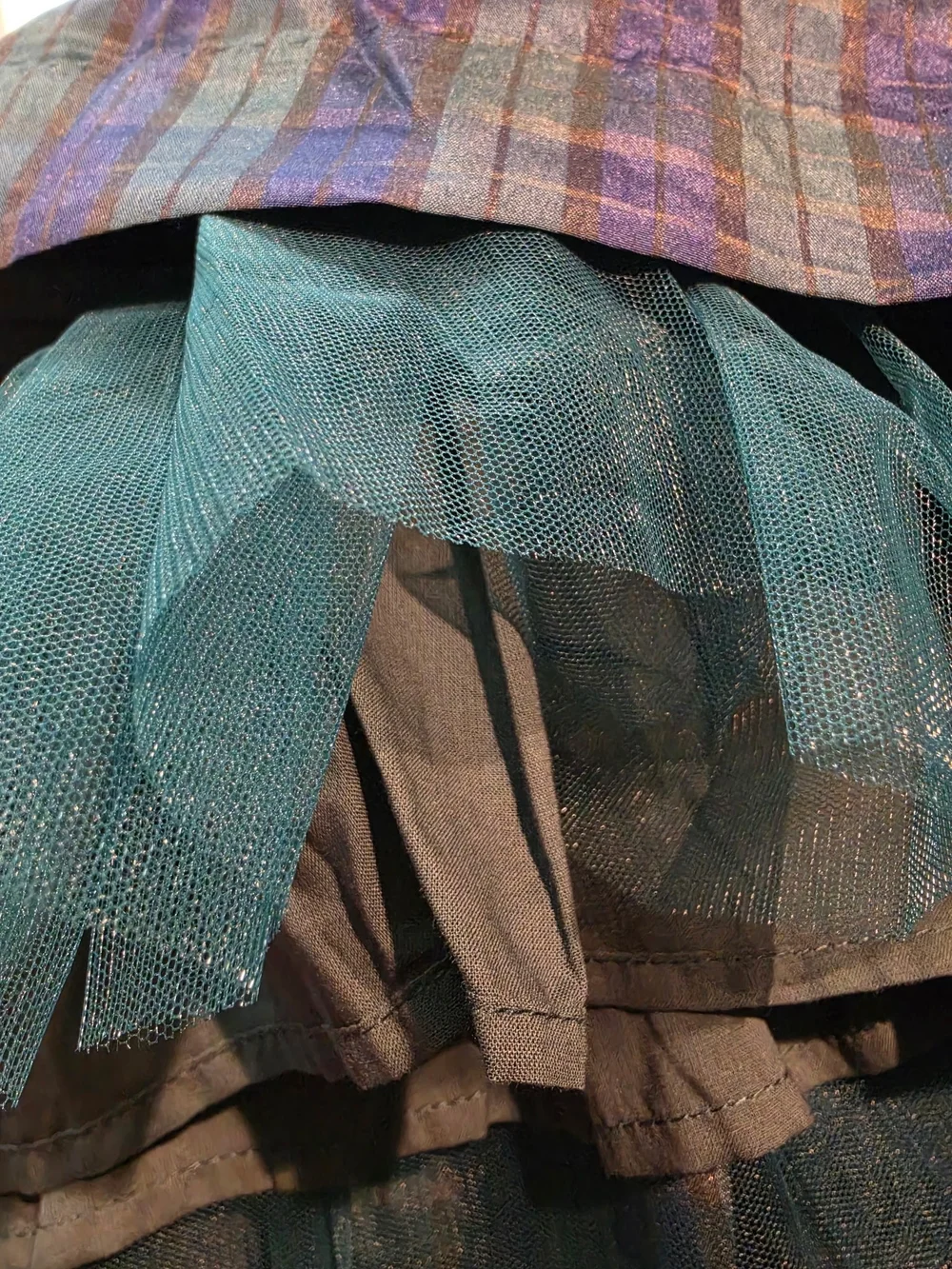 Edgehill Collection detail bow